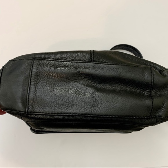 Fossil Vintage Leather Handbag - Picture 12 of 16